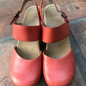 Dansko Thea Women's Orange Clog 8.5 (39)
